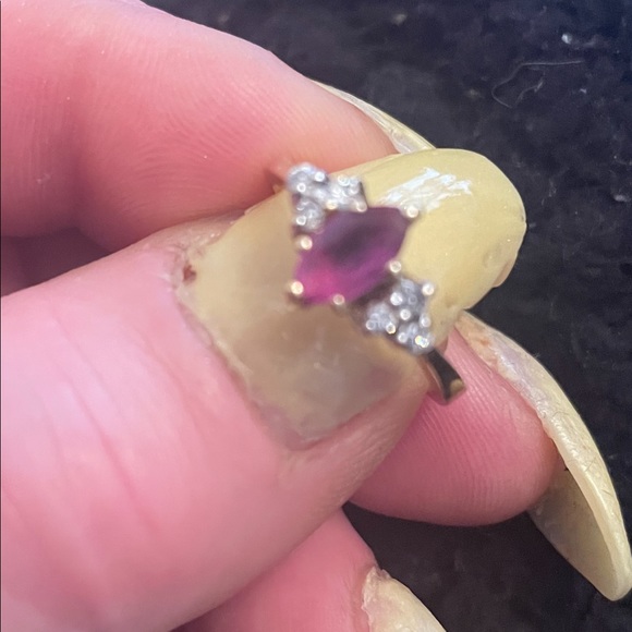 Marquis Ruby Flanked by diamonds ring - Picture 5 of 15